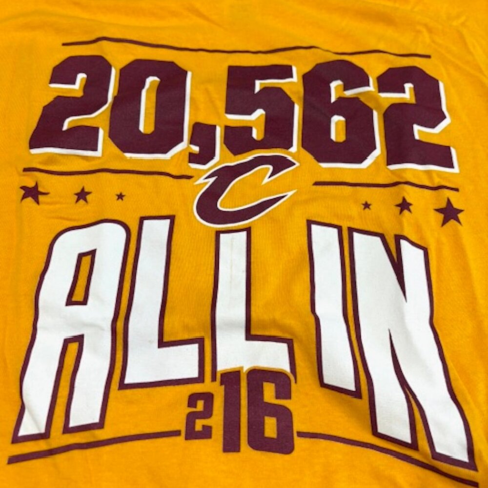 2015 Kia of Bedford 20,562 Cleveland Cavaliers Fans All In SGA Gold T-Shirt! XL